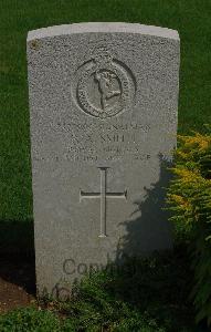 St. Charles De Percy War Cemetery - Smith, Royston Alexander