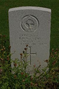 St. Charles De Percy War Cemetery - Stevens, Richard Donald