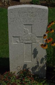 St. Charles De Percy War Cemetery - Thorne, Harry George