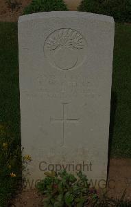 St. Charles De Percy War Cemetery - Wakefield, Reginald