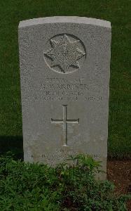 St. Charles De Percy War Cemetery - Warriner, Bruce