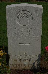 St. Charles De Percy War Cemetery - Welch, John