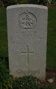 St. Charles De Percy War Cemetery - Wheeler, Percy