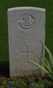 St. Charles De Percy War Cemetery - Williams, Frank