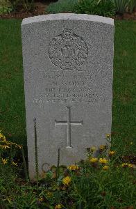 St. Charles De Percy War Cemetery - Wood, Norman