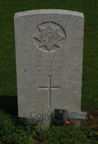 St. Charles De Percy War Cemetery - Wood, Reginald Charles