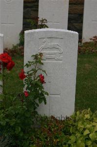 Templeux-Le-Guerard British Cemetery - Atkinson, M G