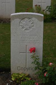 Templeux-Le-Guerard British Cemetery - Bonsall, Victor