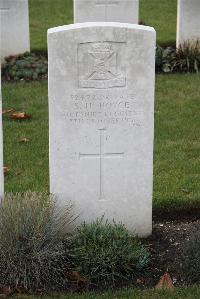 Templeux-Le-Guerard British Cemetery - Boyce, S H