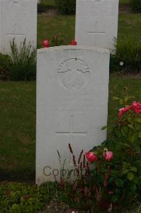 Templeux-Le-Guerard British Cemetery - Browne, J