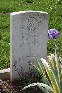 Toutencourt Communal Cemetery - Best, H B