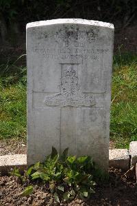 Toutencourt Communal Cemetery - Lyle, A