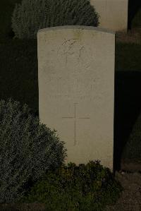 Vermelles British Cemetery - Alcock, William