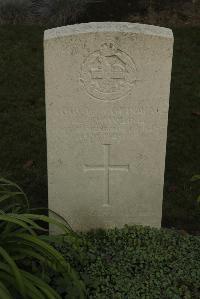 Vermelles British Cemetery - Dowling, J