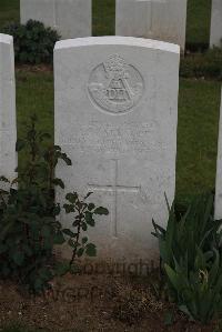 Wancourt British Cemetery - Allsopp, L C