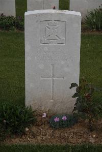 Wancourt British Cemetery - Ambrose, W