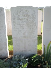 Warloy-Baillon Communal Cemetery Extension - Ackerman, Jabez Frank