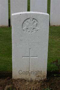 Warloy-Baillon Communal Cemetery Extension - Adams, H J