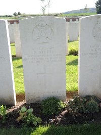 Warloy-Baillon Communal Cemetery Extension - Atkins, D