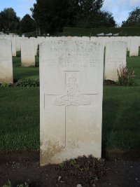 Warloy-Baillon Communal Cemetery Extension - Barber, Walter Charles