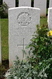 Warloy-Baillon Communal Cemetery Extension - Barratt, Samuel Verg