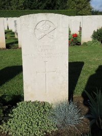 Warloy-Baillon Communal Cemetery Extension - Betts, Arthur