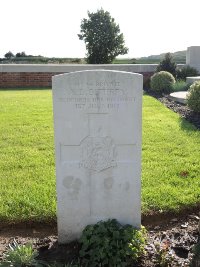 Warloy-Baillon Communal Cemetery Extension - Bithrey, A E