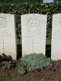 Warloy-Baillon Communal Cemetery Extension - Brooks, George Henry