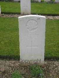 Zouave Valley Cemetery Souchez - Aitken, R F