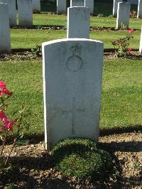 Zouave Valley Cemetery Souchez - Dumbell, L S