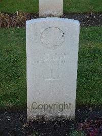 Brookwood Military Cemetery - Allen, L H