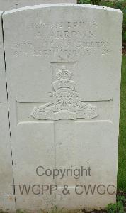 Brookwood Military Cemetery - Arrows, Arthur