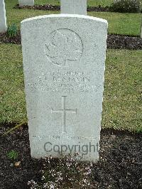 Brookwood Military Cemetery - Benjamin, Earl Richard