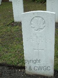 Brookwood Military Cemetery - Brown, W H