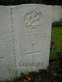 Brookwood Military Cemetery - Bacon, Percy Roberts