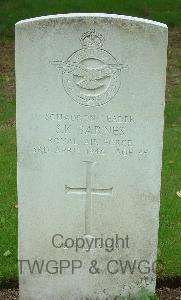 Brookwood Military Cemetery - Barnes, Stephen Kendall