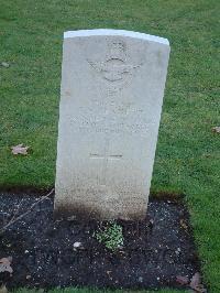 Brookwood Military Cemetery - Bennett, Carl Norwood