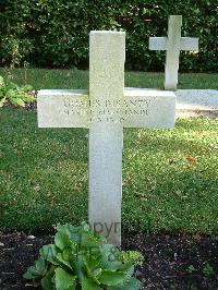 Brookwood Military Cemetery - Bisanty, Gomes