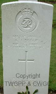 Brookwood Military Cemetery - Bishop, Charles John