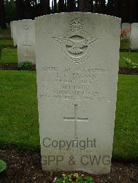 Brookwood Military Cemetery - Brown, Lionel Cedric