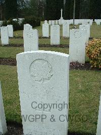 Brookwood Military Cemetery - Cayen, Adelord