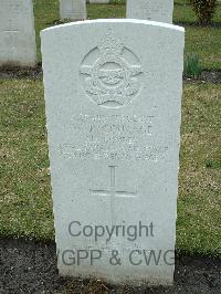 Brookwood Military Cemetery - Courage, William Roy