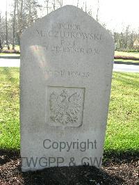 Brookwood Military Cemetery - Czujkowski, Marian