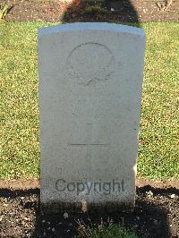 Brookwood Military Cemetery - Daem, L