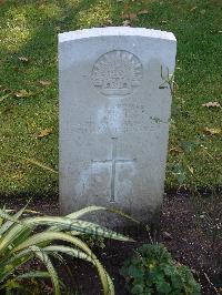 Brookwood Military Cemetery - Dover, James