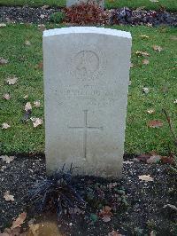 Brookwood Military Cemetery - Esterhuizen, F A