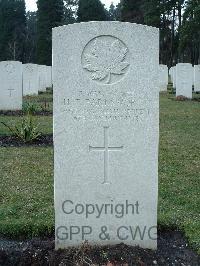 Brookwood Military Cemetery - Farnsworth, Howard Thomas