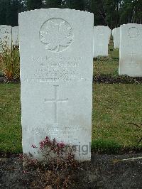 Brookwood Military Cemetery - Ferguson, Ian Hamilton