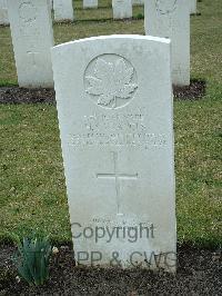 Brookwood Military Cemetery - Francis, Herbert Sinclair