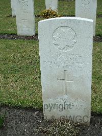 Brookwood Military Cemetery - Fraser, Arthur Robert